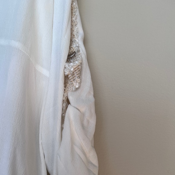 Beautiful zara white blouse with collar. Size L - Picture 3 of 12